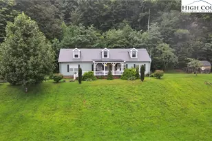 3786 Peak Rd, Creston, NC 28615 - Photo 4