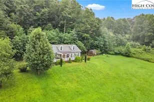 3786 Peak Rd, Creston, NC 28615 - Photo 16