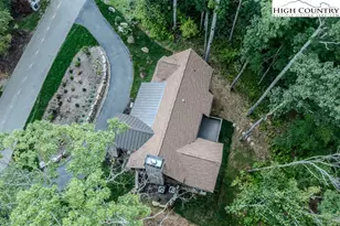 929 Sweetgrass Dr, Blowing Rock, NC 28605 - Photo 40