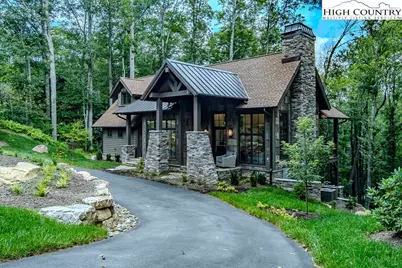 929 Sweetgrass Drive, Blowing Rock, NC 28605 - Photo 2