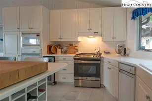 148 Chestnut Ridge Ln, Roaring Gap, NC 28668 - Photo 16