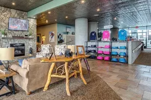 303 Sugar Top Dr, Sugar Mountain, NC 28604 - Photo 24