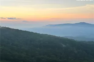 303 Sugar Top Dr, Sugar Mountain, NC 28604 - Photo 22