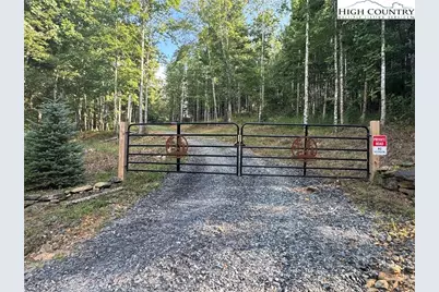 10 Autumn Lane, West Jefferson, NC 28694 - Photo 1