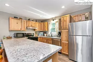 174 Grouse Moor Dr, Sugar Mountain, NC 28604 - Photo 8