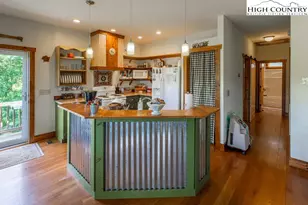 836 Hidden Valley Ln, Independence, VA 24348 - Photo 20