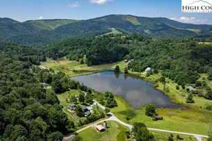 836 Hidden Valley Ln, Independence, VA 24348 - Photo 6