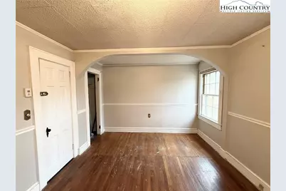 2562 US Highway 221, Jefferson, NC 28640 - Photo 12