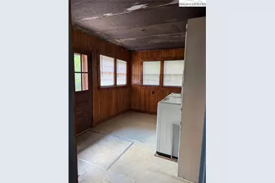 2562 US Highway 221, Jefferson, NC 28640 - Photo 10