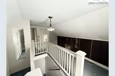 2562 US Highway 221, Jefferson, NC 28640 - Photo 18