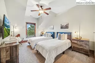 409 Jewel Weed Trl, Newland, NC 28657 - Photo 34