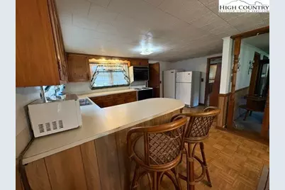 4954 Shawtown Road, Ennice, NC 28623 - Photo 18