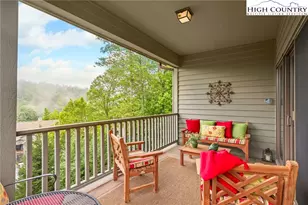 461 Waterside Dr, Blowing Rock, NC 28605 - Photo 14