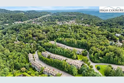 461 Waterside Drive #4, Blowing Rock, NC 28605 - Photo 6