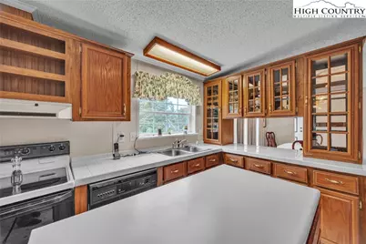 171 Autumn Lane, West Jefferson, NC 28694 - Photo 18