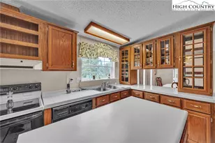 171 Autumn Ln, West Jefferson, NC 28694 - Photo 18