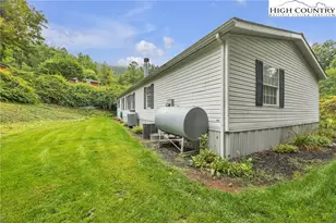 171 Autumn Ln, West Jefferson, NC 28694 - Photo 36