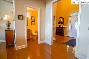 123 Laura Ave, West Jefferson, NC 28694 - Photo 6