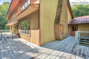 358 Devonwood Dr, Boone, NC 28607 - Photo 4