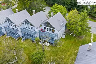 105 N Pinnacle Ridge Rd, Beech Mountain, NC 28604 - Photo 36