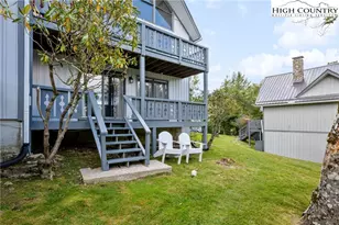 105 N Pinnacle Ridge Rd, Beech Mountain, NC 28604 - Photo 46