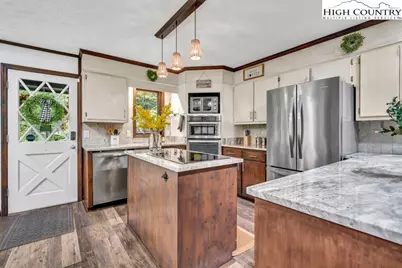 111 Wintergreen Way Road, Beech Mountain, NC 28604 - Photo 8