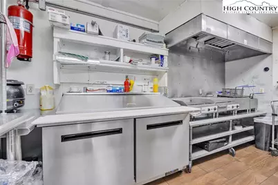 215 Long Street, Jefferson, NC 28640 - Photo 26