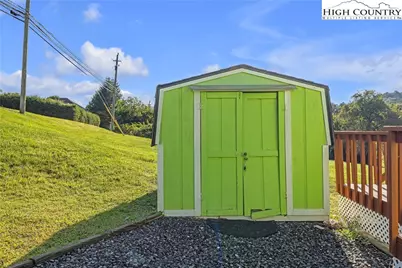 215 Long Street, Jefferson, NC 28640 - Photo 32