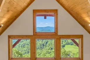 132 Sun Peaks Trl, Beech Mountain, NC 28604 - Photo 16