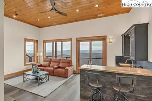 132 Sun Peaks Trl, Beech Mountain, NC 28604 - Photo 28