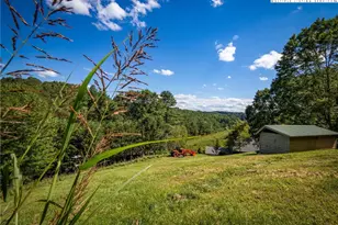 165/201 All Hallows Rd, Boone, NC 28607 - Photo 8