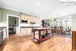 410 / 560 Puckett Rd, Banner Elk, NC 28604 - Photo 12