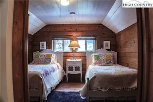 410 / 560 Puckett Rd, Banner Elk, NC 28604 - Photo 44