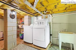 151 Cascade Dr, Purlear, NC 28665 - Photo 22