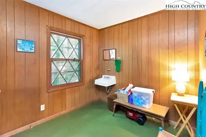 206 Oak Road, Beech Mountain, NC 28604 - Photo 18