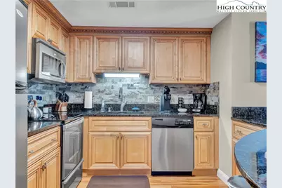 303 Sugar Top Drive #2801, Sugar Mountain, NC 28604 - Photo 10