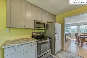 165 Apache St, Newland, NC 28657 - Photo 10