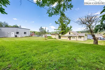 169 Railroad Street, Newland, NC 28657 - Photo 16