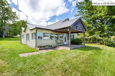 169 Railroad Street, Newland, NC 28657 - Photo 2