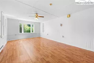 169 Railroad St, Newland, NC 28657 - Photo 4