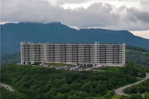 303 Sugar Top Dr, Sugar Mountain, NC 28604 - Photo 1