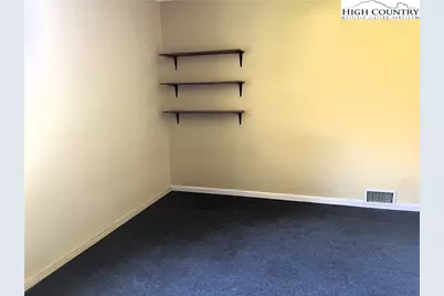 1371 West Buffalo Rd Highway, West Jefferson, NC 28694 - Photo 16