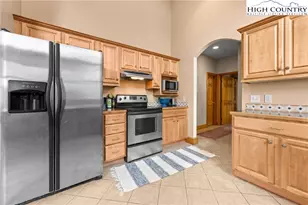 257 Sunset Dr, Blowing Rock, NC 28605 - Photo 8