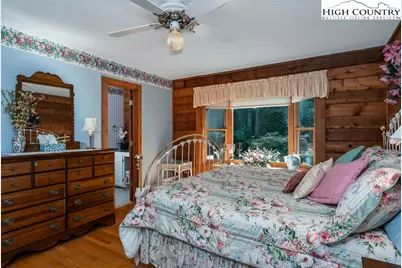 23 Stony Creek Loop, Newland, NC 28657 - Photo 18