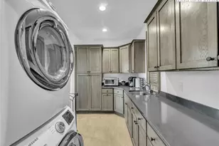 180 Eagle Vlg Cir, Banner Elk, NC 28604 - Photo 16