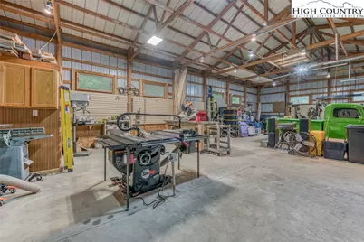 8186 Nc Hwy 183 Highway, Newland, NC 28657 - Photo 48