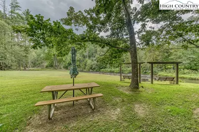 8186 Nc Hwy 183 Highway, Newland, NC 28657 - Photo 4