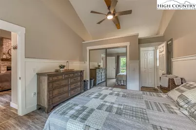 8186 Nc Hwy 183 Highway, Newland, NC 28657 - Photo 18