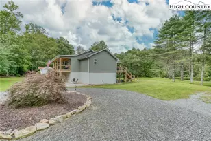 8186 Nc Hwy 183 Hwy, Newland, NC 28657 - Photo 6