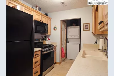 582 Deer Crossing Lane, Lenoir, NC 28645 - Photo 26